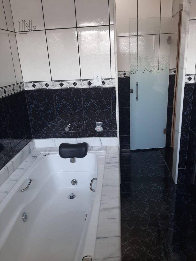 Sobrado à venda com 3 quartos, 220m² - Foto 15