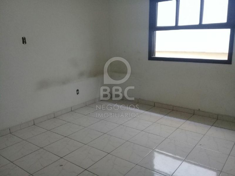 Sobrado à venda com 3 quartos, 900m² - Foto 14