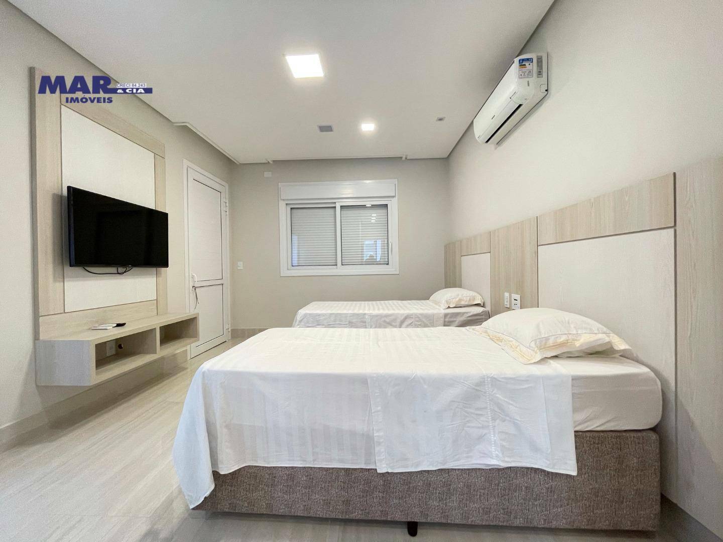 Casa à venda com 6 quartos, 520m² - Foto 31