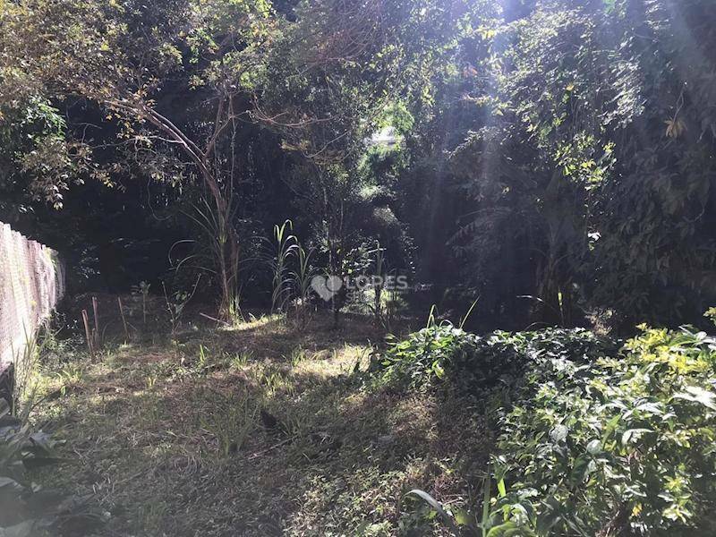 Loteamento e Condomínio, 596 m² - Foto 1