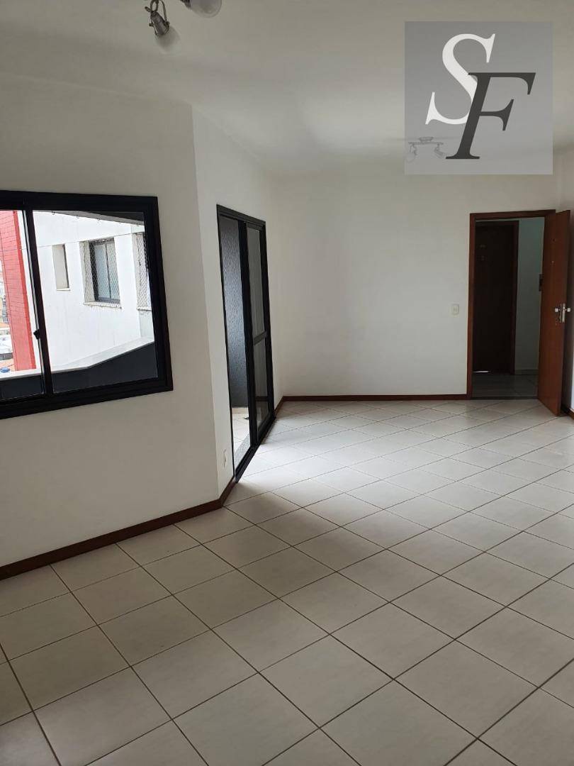 Apartamento à venda com 3 quartos, 92m² - Foto 7