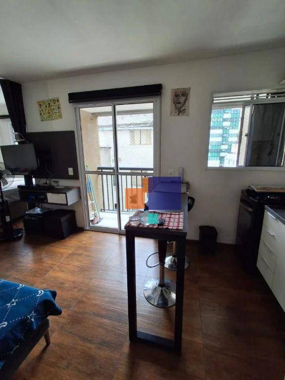 Apartamento à venda com 1 quarto, 28m² - Foto 1