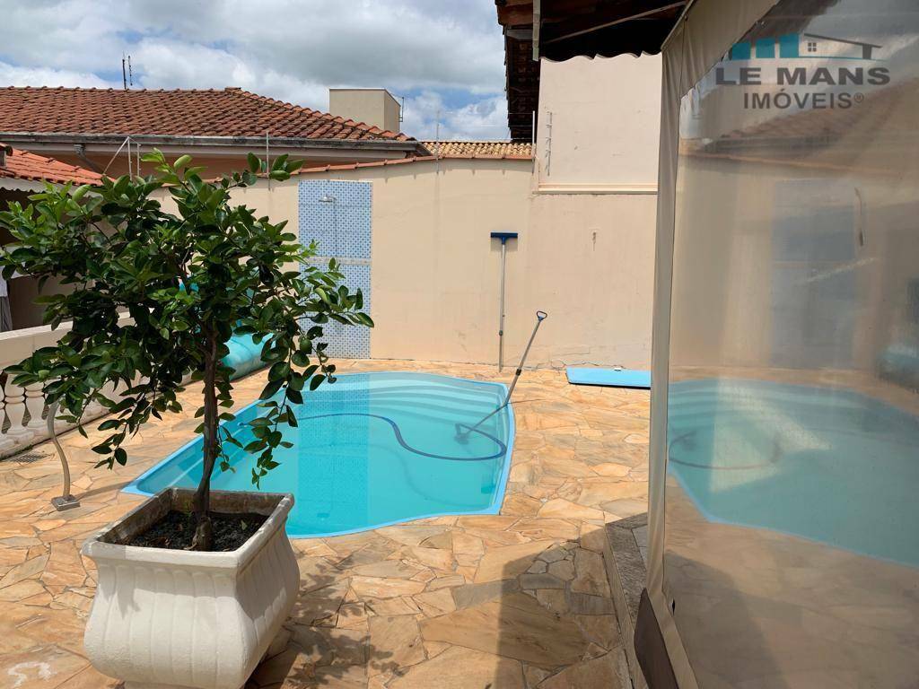 Casa à venda com 3 quartos, 150m² - Foto 16