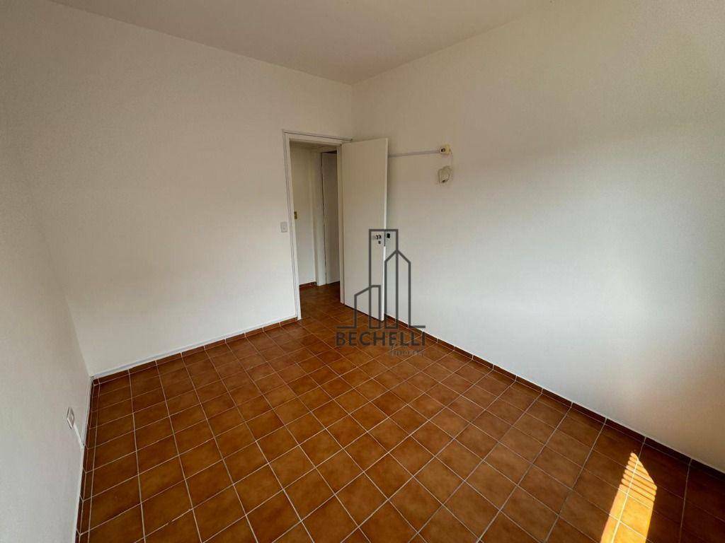 Apartamento para alugar com 2 quartos, 67m² - Foto 11