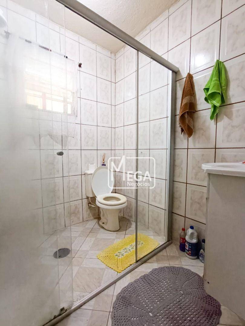 Casa à venda com 3 quartos, 258m² - Foto 14