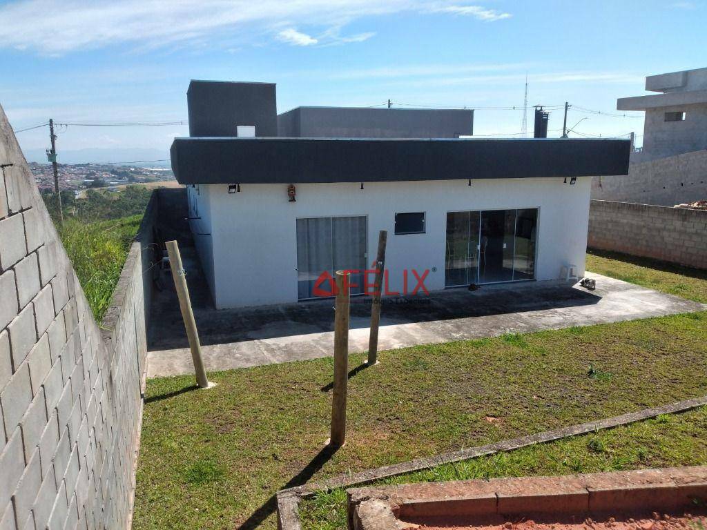 Casa de Condomínio à venda com 3 quartos, 215m² - Foto 8