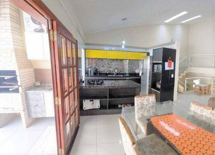 Sobrado à venda com 3 quartos, 147m² - Foto 2