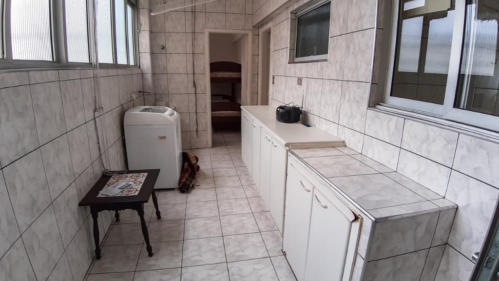 Apartamento à venda com 3 quartos, 200m² - Foto 23