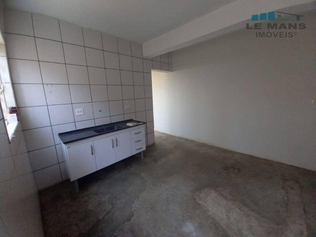 Casa à venda com 3 quartos, 170m² - Foto 9