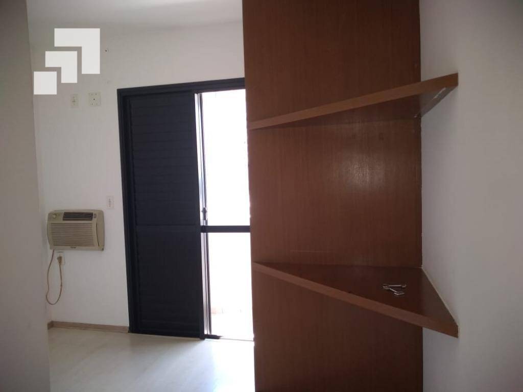 Apartamento à venda com 3 quartos, 59m² - Foto 32