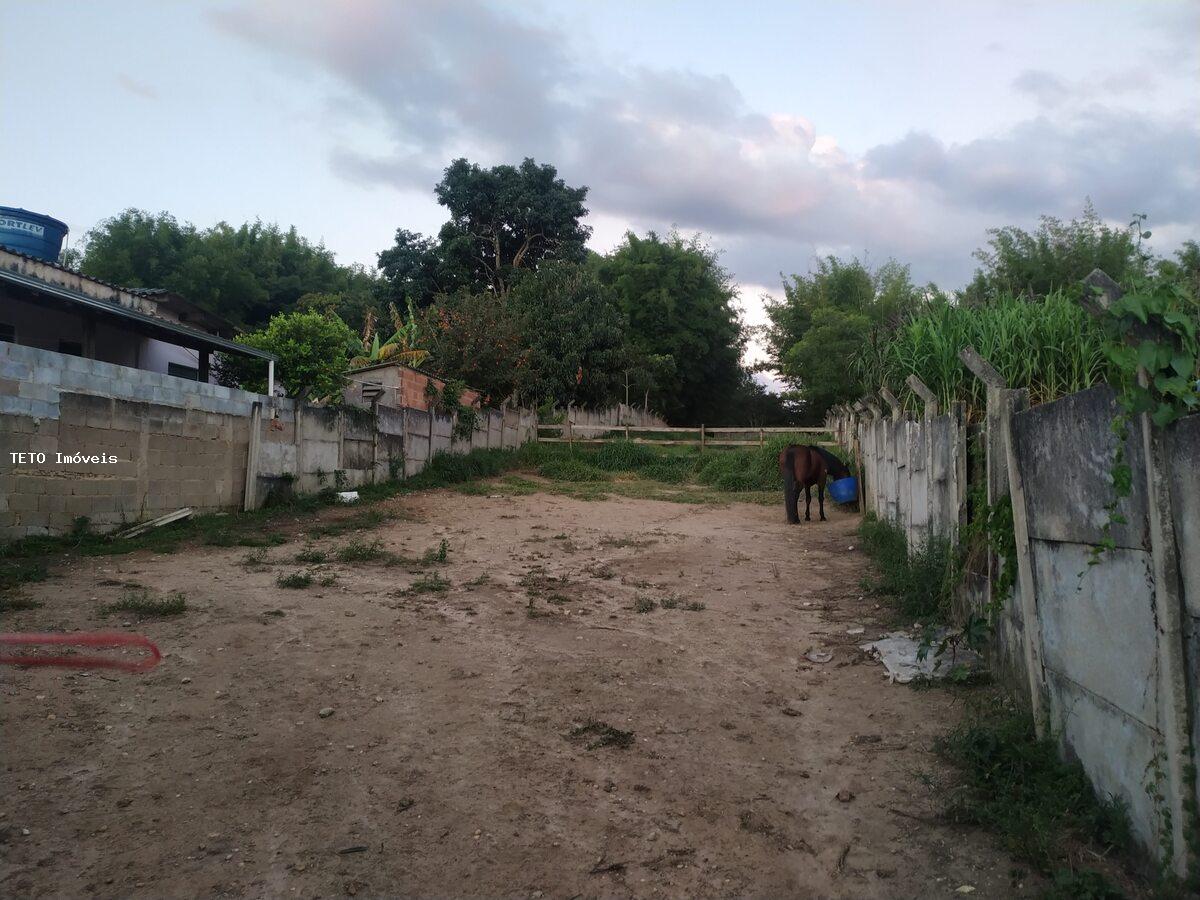 Terreno à venda, 700m² - Foto 1