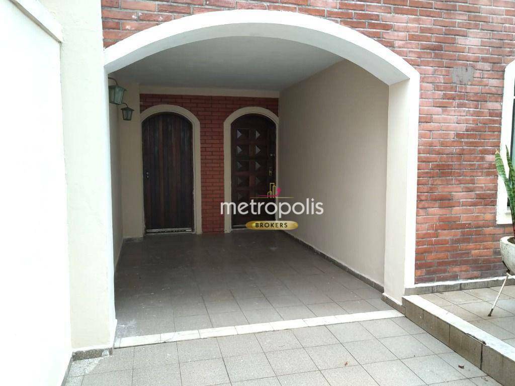 Sobrado à venda com 3 quartos, 205m² - Foto 1