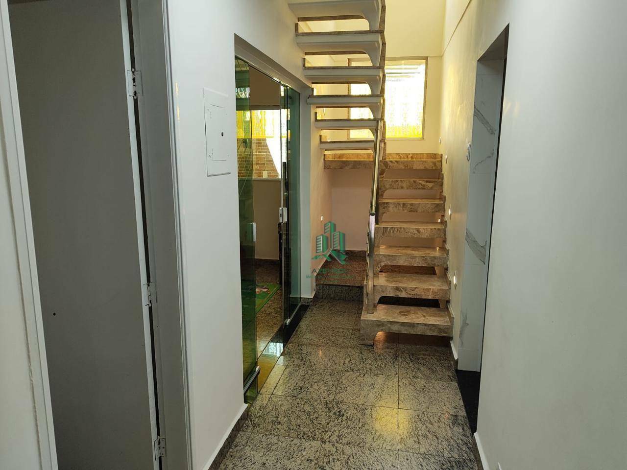 Casa à venda com 4 quartos, 400m² - Foto 10