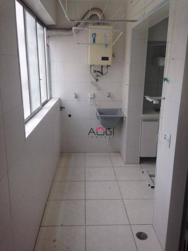 Apartamento à venda com 3 quartos, 85m² - Foto 8