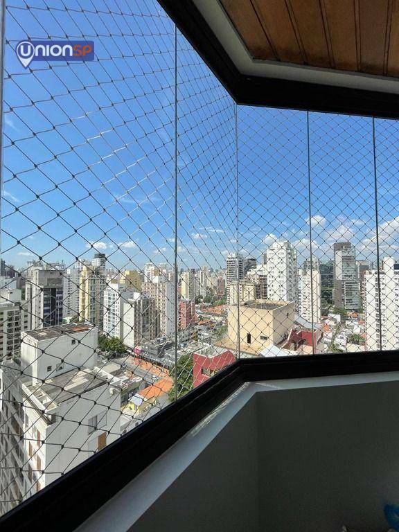 Apartamento à venda com 3 quartos, 151m² - Foto 19