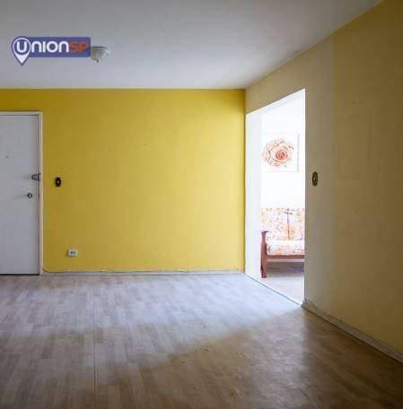 Apartamento à venda com 3 quartos, 107m² - Foto 1