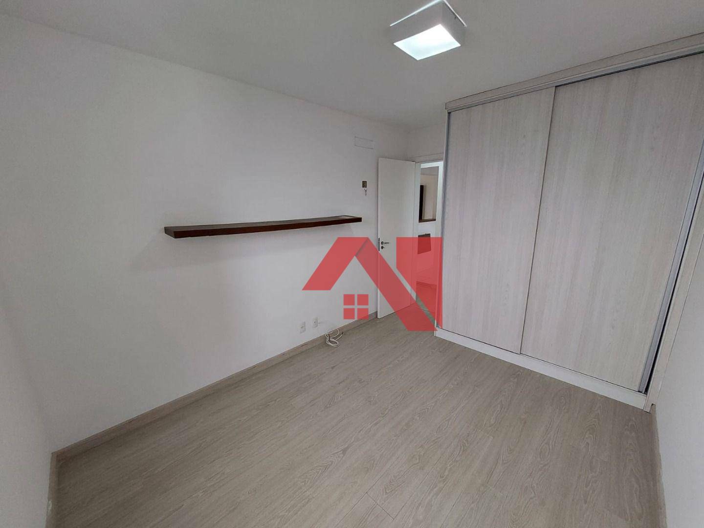 Apartamento para alugar com 2 quartos, 50m² - Foto 13