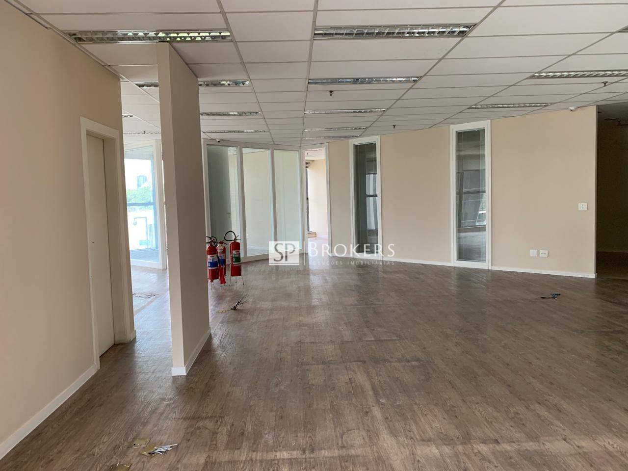 Conjunto Comercial-Sala para alugar, 182m² - Foto 2