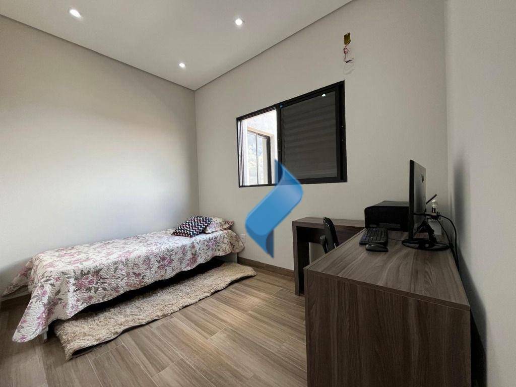 Casa à venda com 4 quartos, 190m² - Foto 5