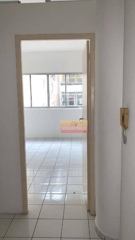 Apartamento para alugar com 1 quarto, 37m² - Foto 8