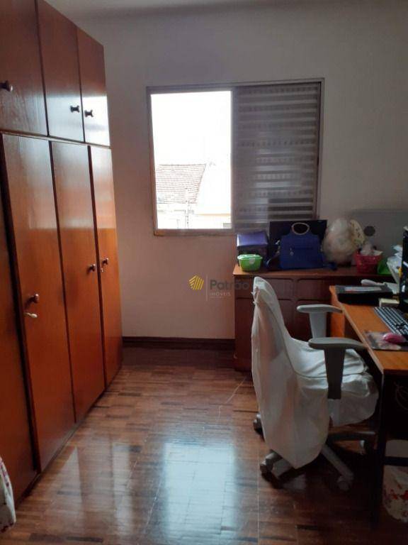 Sobrado à venda com 3 quartos, 253m² - Foto 2