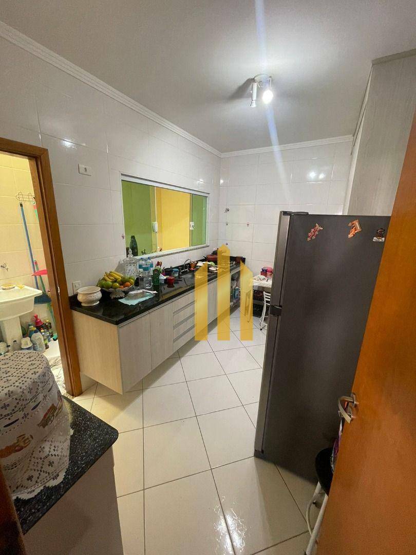 Sobrado à venda com 2 quartos, 70m² - Foto 24