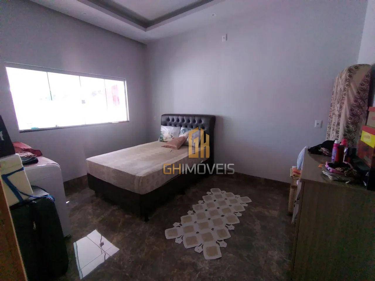 Casa à venda com 2 quartos, 132m² - Foto 3