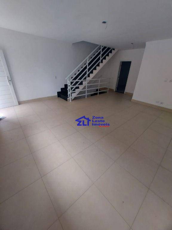 Sobrado à venda com 3 quartos, 200m² - Foto 13