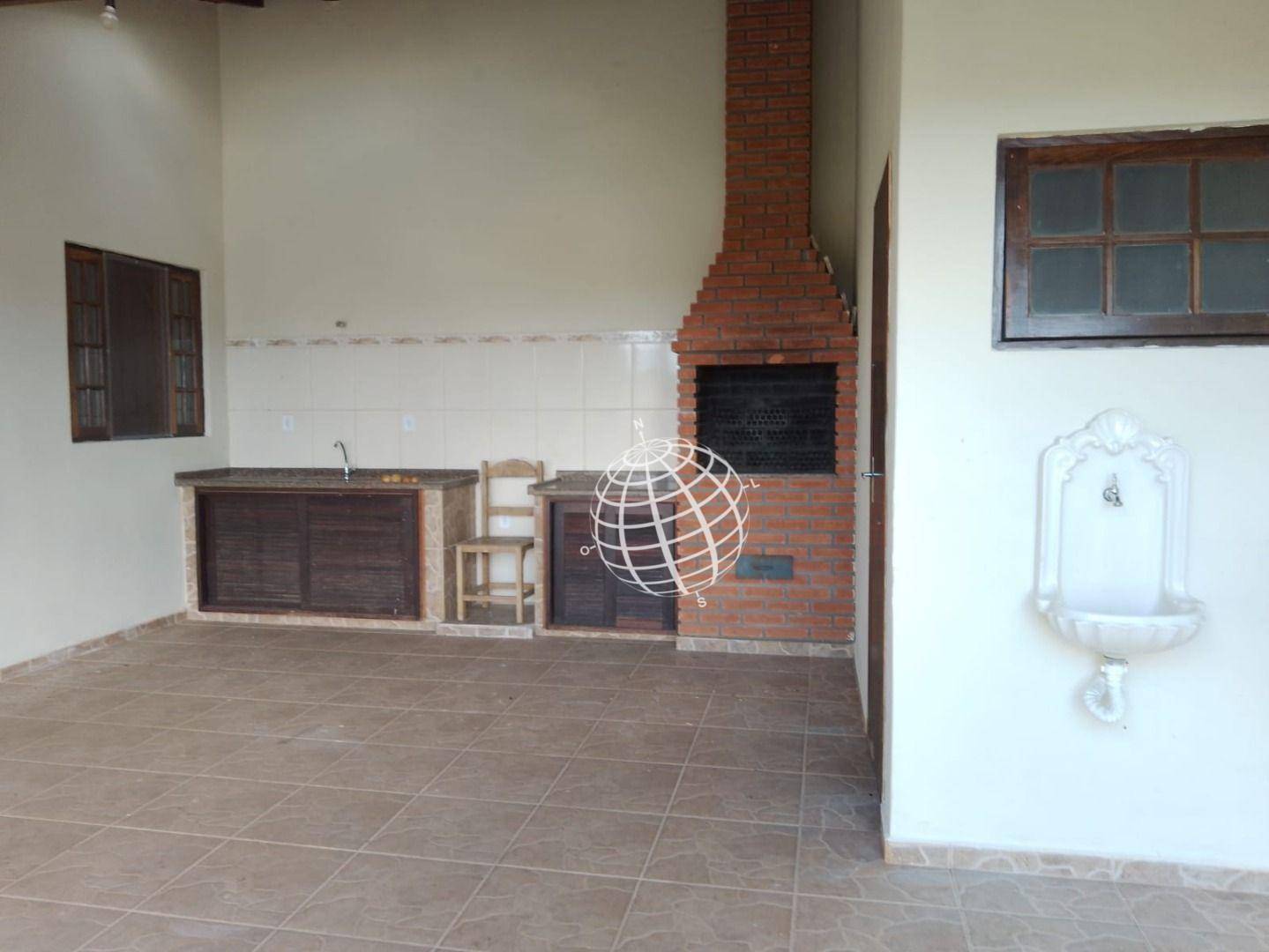 Casa à venda com 2 quartos, 90m² - Foto 11