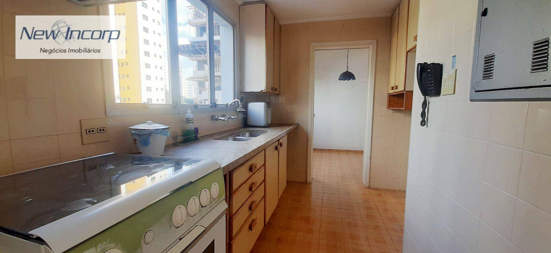 Apartamento à venda com 4 quartos, 157m² - Foto 26