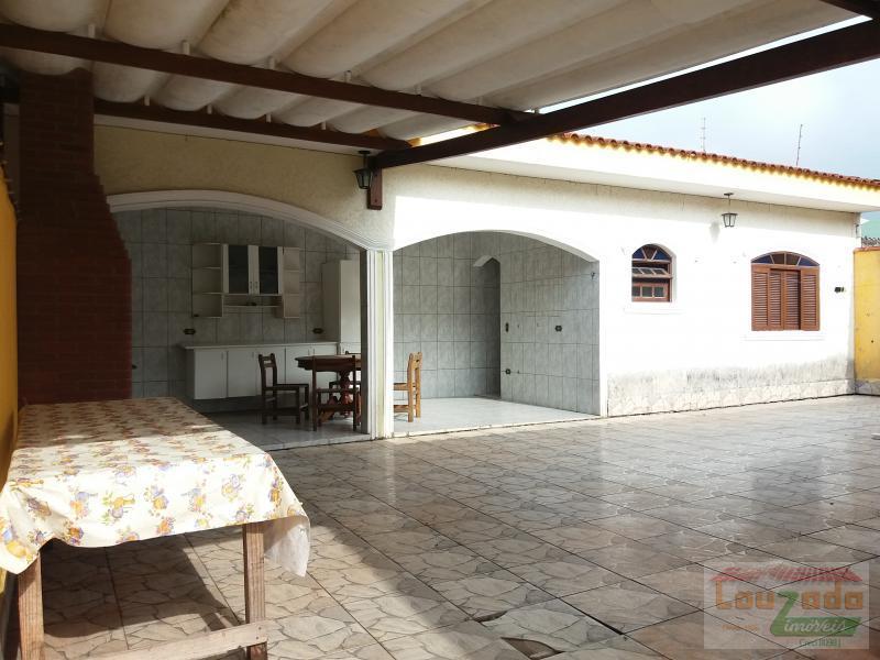 Casa à venda com 3 quartos, 360m² - Foto 18