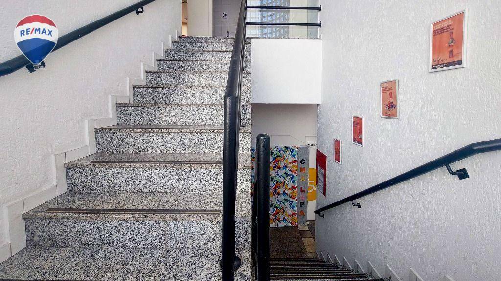 Prédio Inteiro para alugar, 580m² - Foto 14