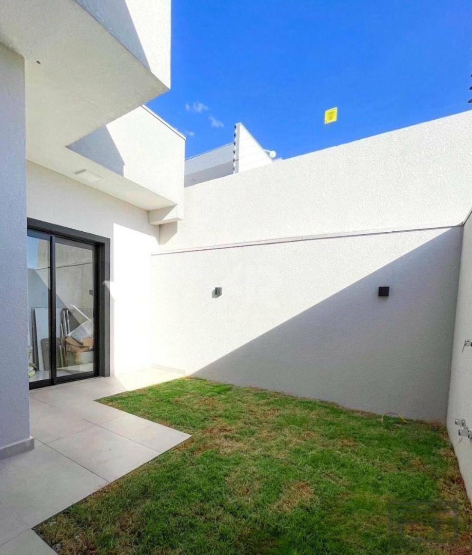 Casa à venda com 3 quartos, 113m² - Foto 10