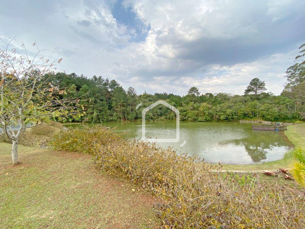 Casa de Condomínio à venda com 3 quartos, 240m² - Foto 50