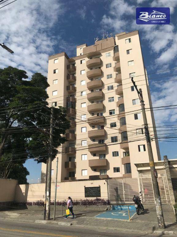 Apartamento para alugar com 2 quartos, 65m² - Foto 4