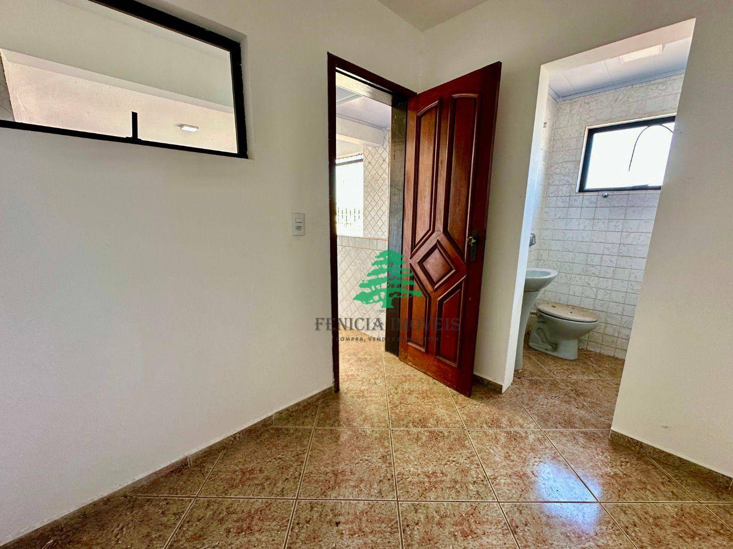 Apartamento para alugar com 3 quartos, 250m² - Foto 14