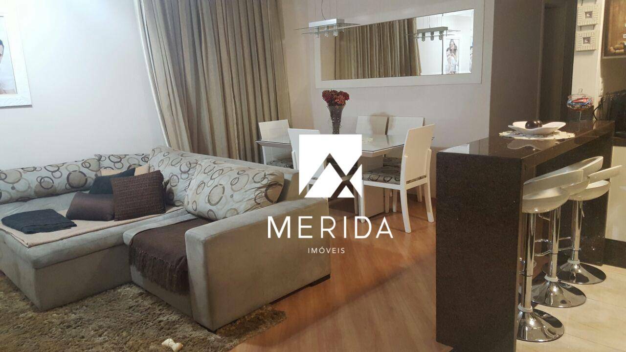Apartamento à venda com 3 quartos, 74m² - Foto 1