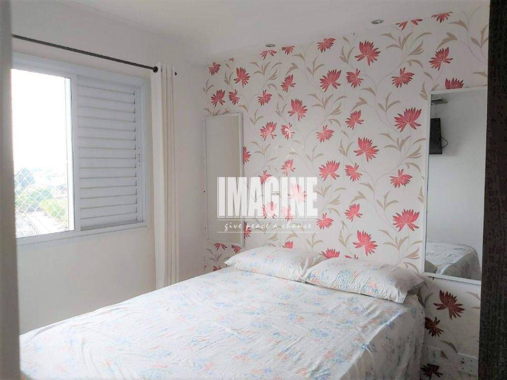 Apartamento à venda com 2 quartos, 65m² - Foto 9