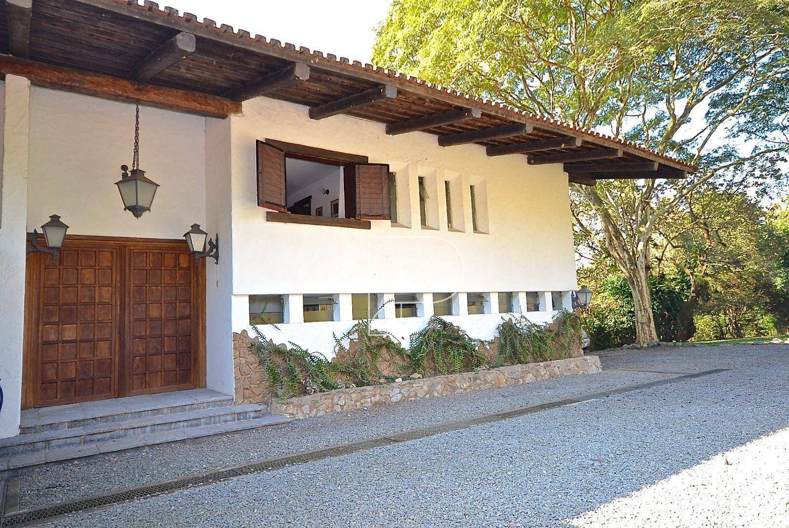 Casa de Condomínio à venda com 6 quartos, 860m² - Foto 55