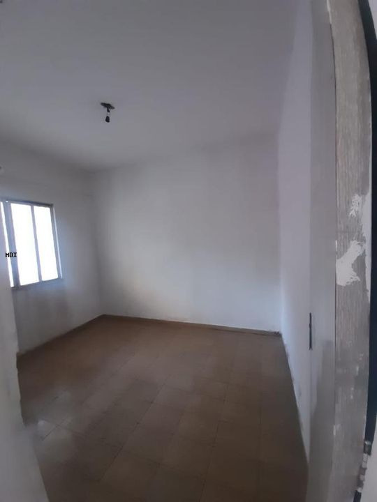 Casa para alugar com 1 quarto, 60m² - Foto 6