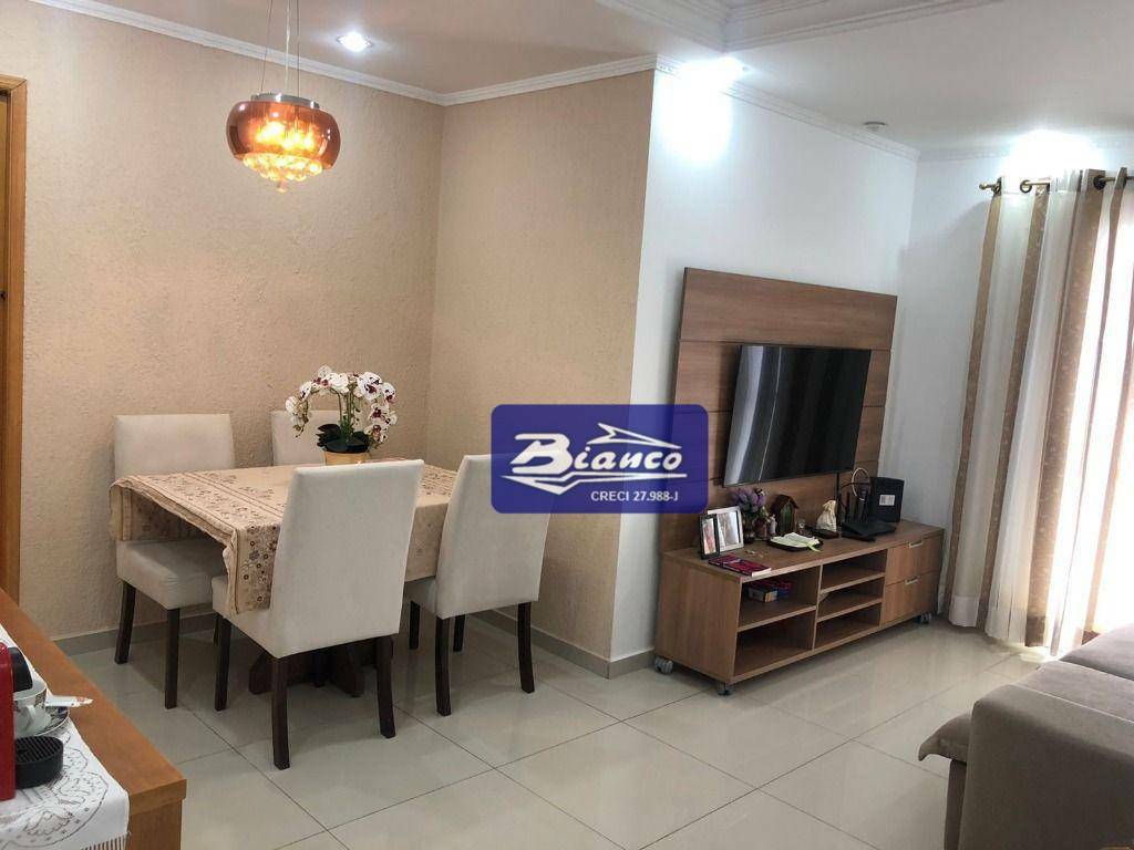 Apartamento à venda com 3 quartos, 75m² - Foto 1