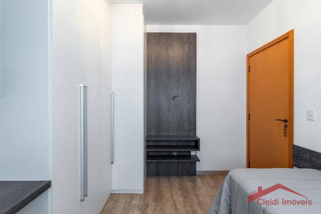 Apartamento à venda com 3 quartos, 94m² - Foto 14