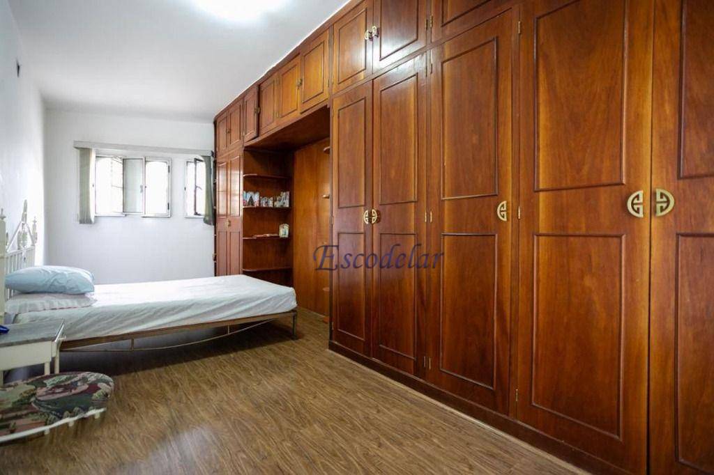 Sobrado à venda com 3 quartos, 220m² - Foto 17