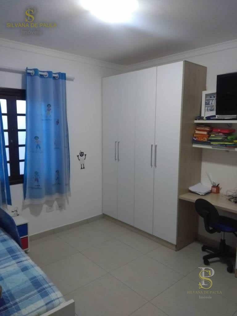 Casa de Condomínio à venda com 4 quartos, 288m² - Foto 17