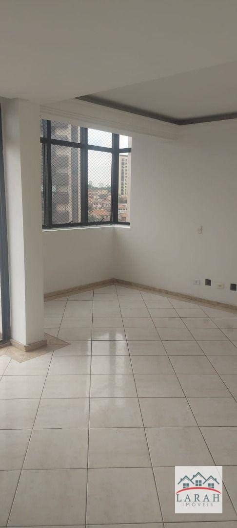 Apartamento para alugar com 3 quartos, 125m² - Foto 2