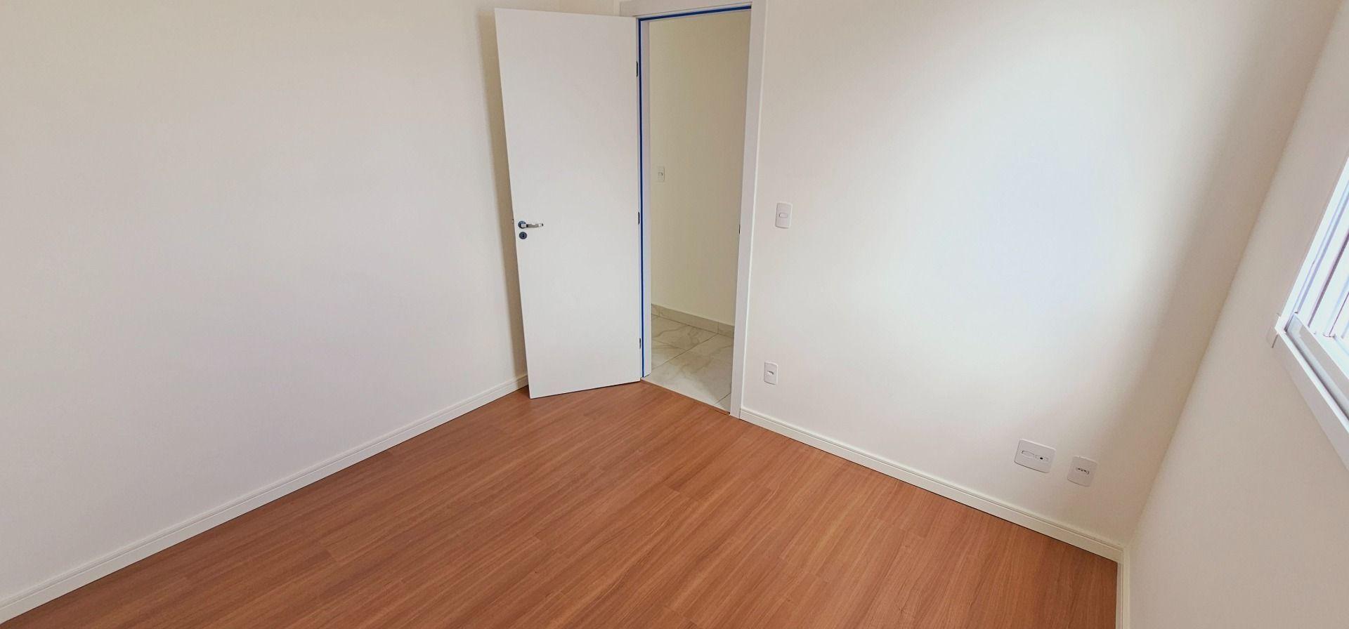 Apartamento à venda com 3 quartos, 76m² - Foto 8