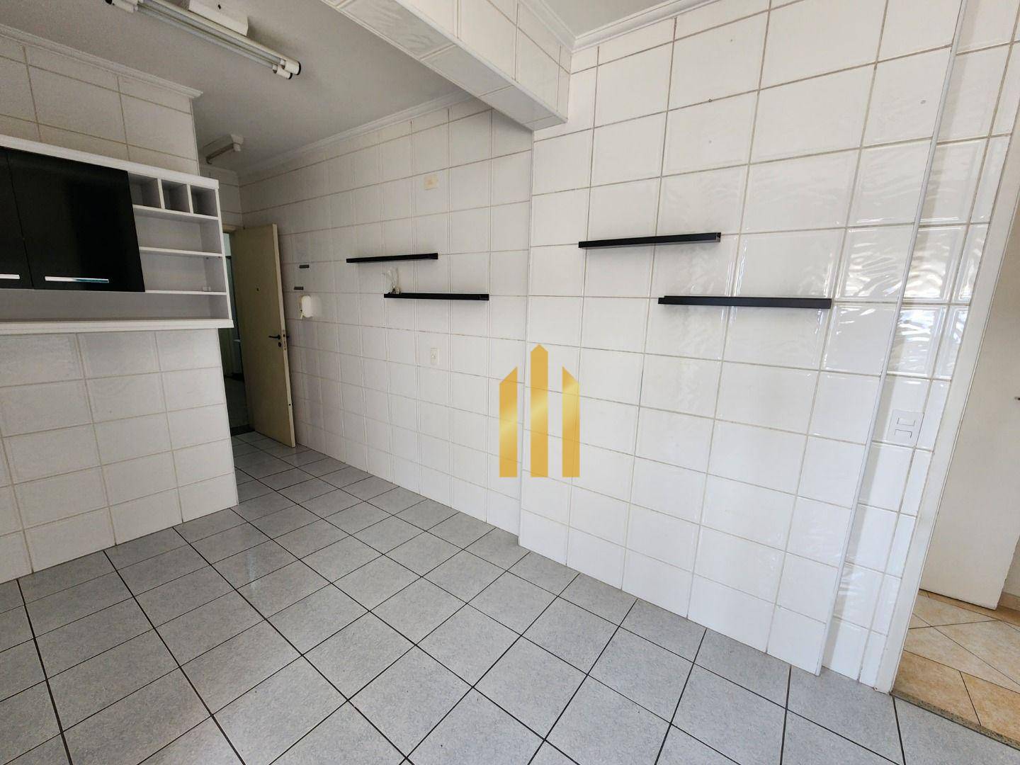 Apartamento à venda e aluguel com 3 quartos, 135m² - Foto 39