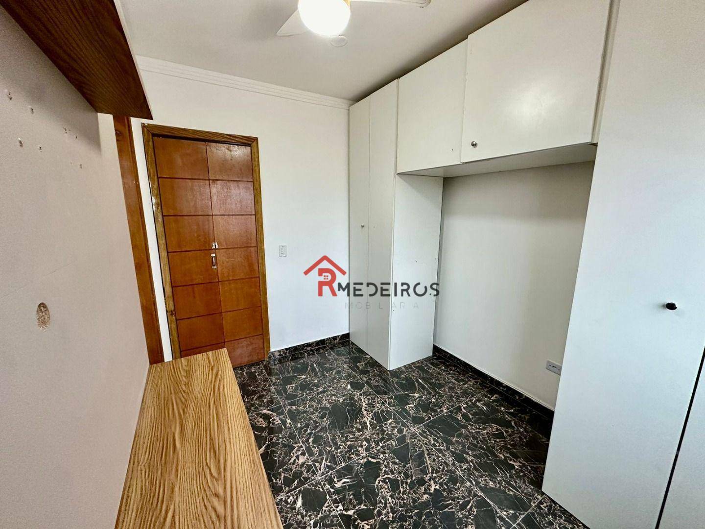 Apartamento à venda com 1 quarto, 32m² - Foto 12