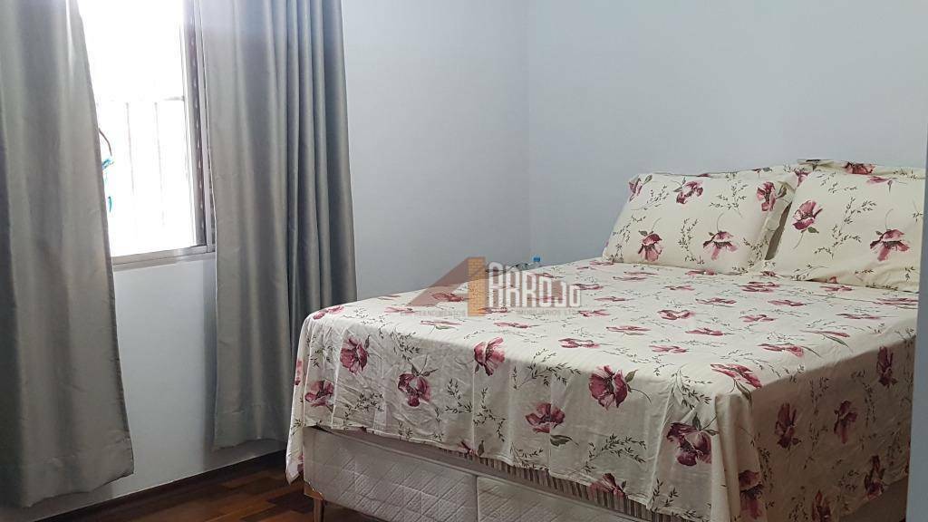 Sobrado à venda com 3 quartos, 235m² - Foto 11