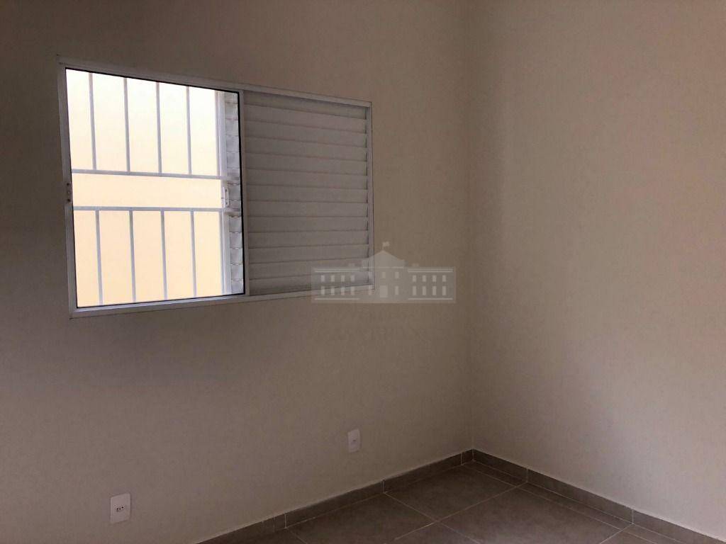 Casa à venda com 3 quartos, 90m² - Foto 10